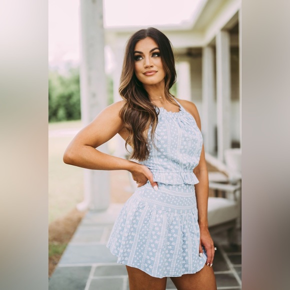 These three boutique Sloane flutter skirt set - Picture 3 of 7